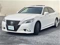 2013 Toyota Crown Hybrid
