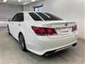 2013 Toyota Crown Hybrid