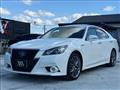 2014 Toyota Crown Hybrid