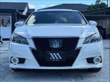 2014 Toyota Crown Hybrid