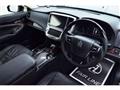 2015 Toyota Crown Hybrid