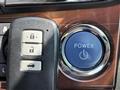 2015 Toyota Crown Hybrid