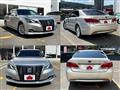 2015 Toyota Crown Hybrid