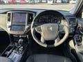 2015 Toyota Crown Hybrid