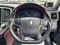 2015 Toyota Crown Hybrid