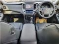 2015 Toyota Crown Hybrid