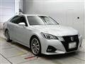 2016 Toyota Crown Hybrid