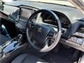 2016 Toyota Crown Hybrid
