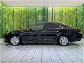 2016 Toyota Crown Hybrid
