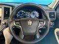 2016 Toyota Crown Hybrid
