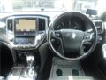 2016 Toyota Crown Hybrid