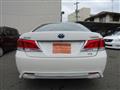 2017 Toyota Crown Hybrid