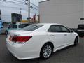 2017 Toyota Crown Hybrid