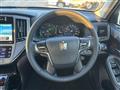 2017 Toyota Crown Hybrid