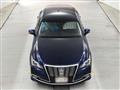 2018 Toyota Crown Hybrid