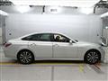 2019 Toyota Crown Hybrid