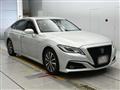 2019 Toyota Crown Hybrid