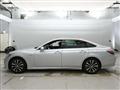 2019 Toyota Crown Hybrid