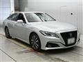 2019 Toyota Crown Hybrid