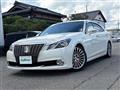 2015 Toyota Crown Majesta