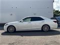 2015 Toyota Crown Majesta