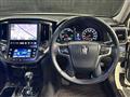 2013 Toyota Crown Sedan
