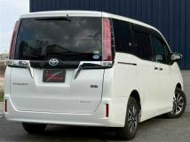 2017 Toyota Esquire