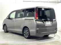 2017 Toyota Esquire