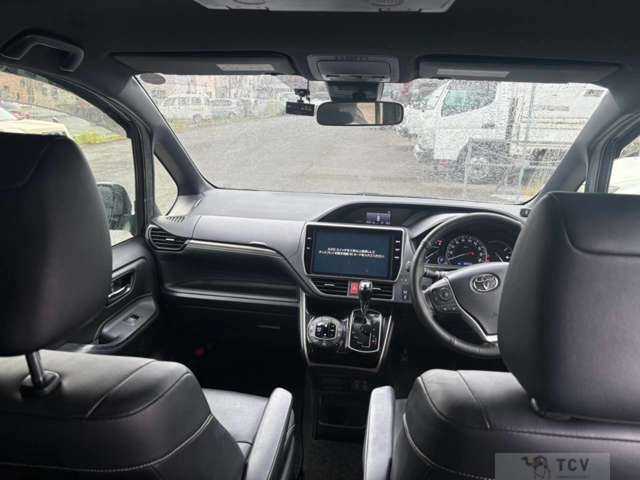 2017 Toyota Esquire