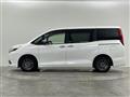 2017 Toyota Esquire