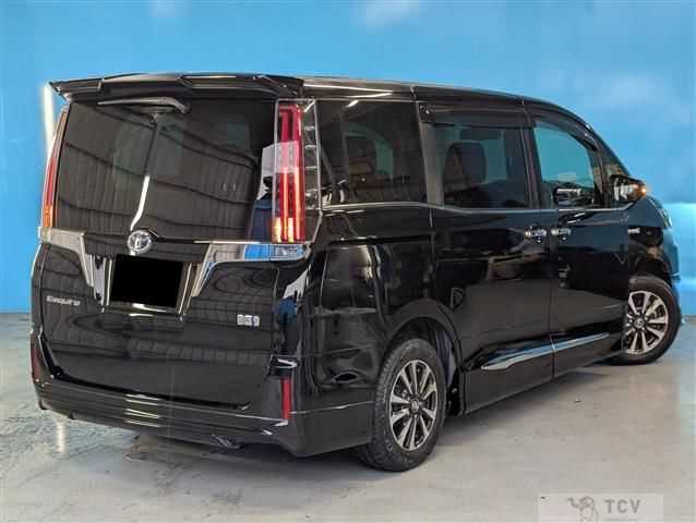 2017 Toyota Esquire