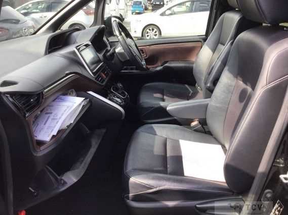 2018 Toyota Esquire