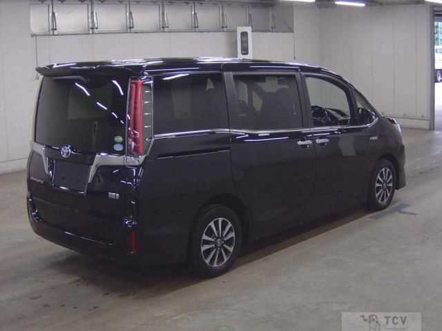 2018 Toyota Esquire