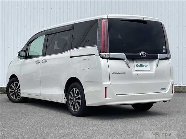 2018 Toyota Esquire