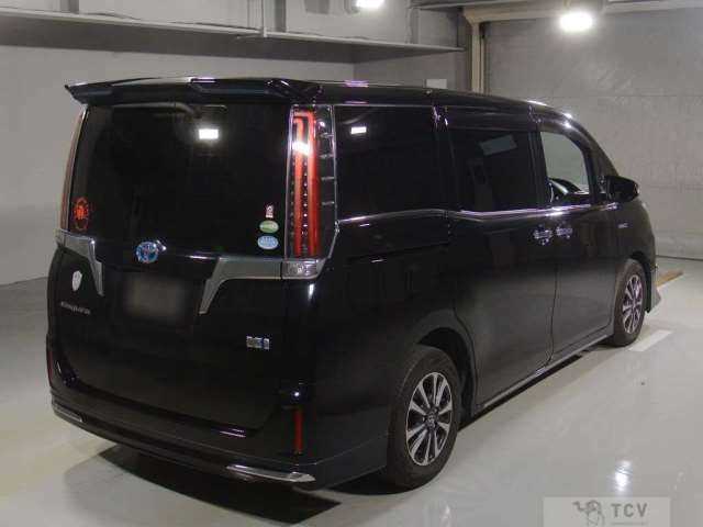 2018 Toyota Esquire