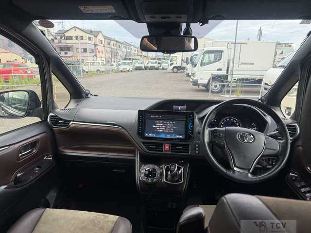 2018 Toyota Esquire