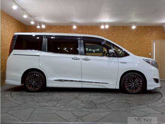 2019 Toyota Esquire