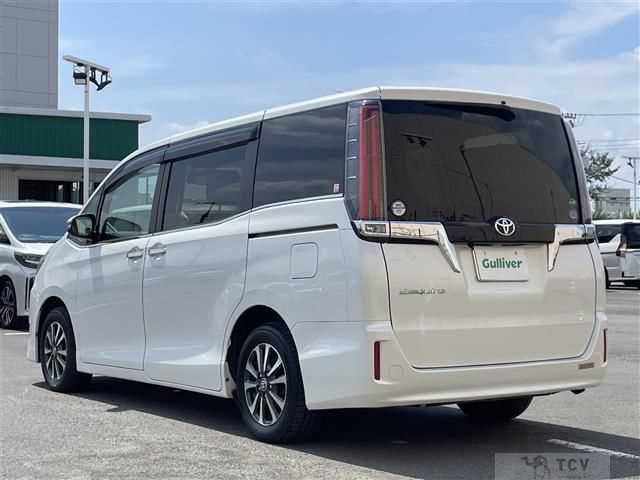 2019 Toyota Esquire