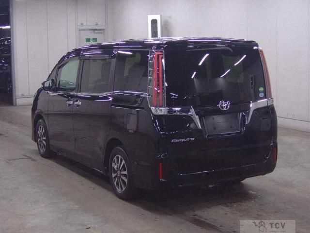2019 Toyota Esquire