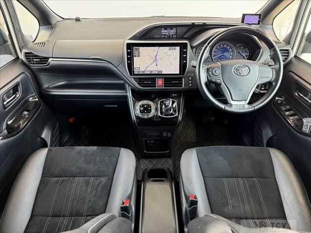 2020 Toyota Esquire