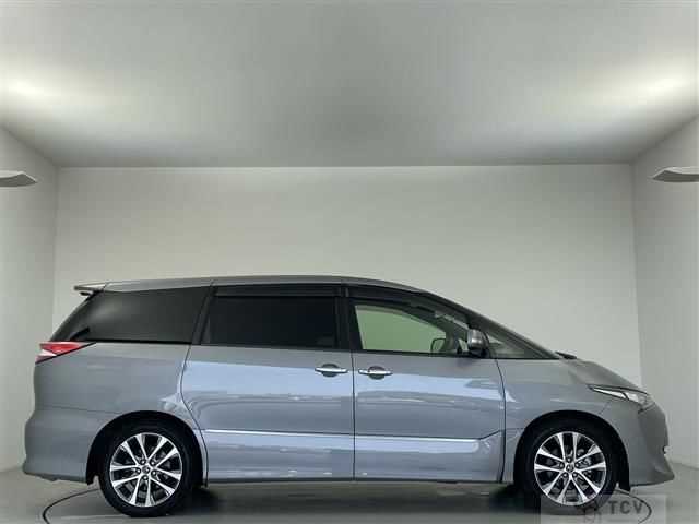 2016 Toyota Estima