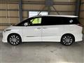 2016 Toyota Estima