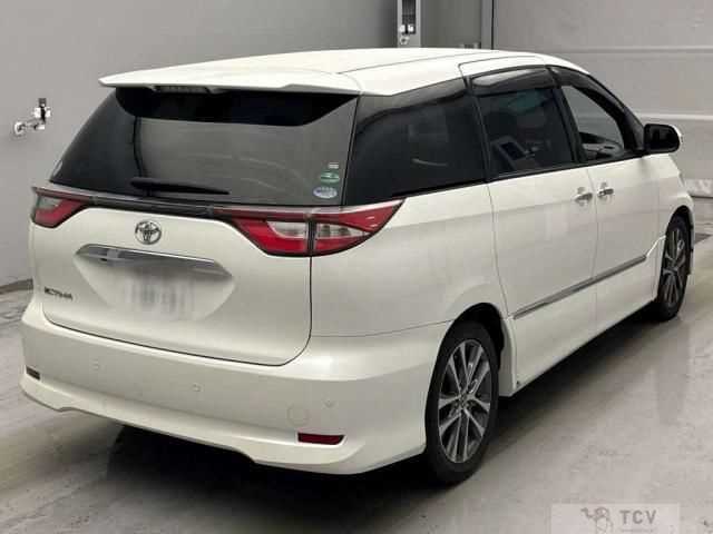 2016 Toyota Estima