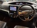 2016 Toyota Estima