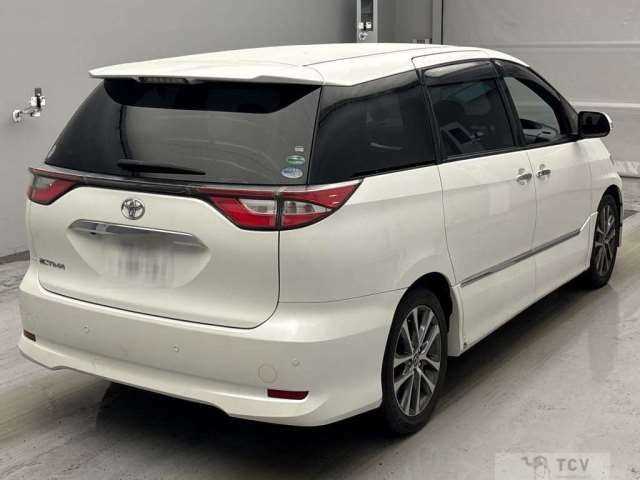 2016 Toyota Estima