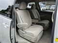 2007 Toyota Estima Hybrid