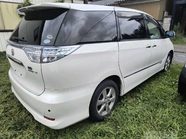 2009 Toyota Estima Hybrid