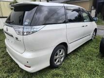 2009 Toyota Estima Hybrid