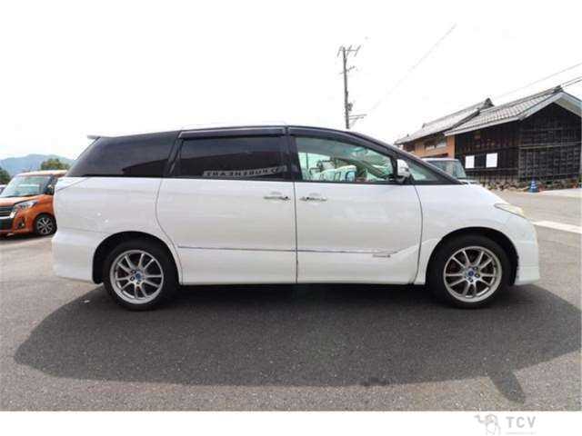 2010 Toyota Estima Hybrid