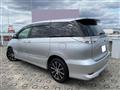 2013 Toyota Estima Hybrid